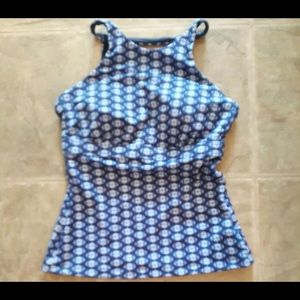Athleta swim top 32 dd
